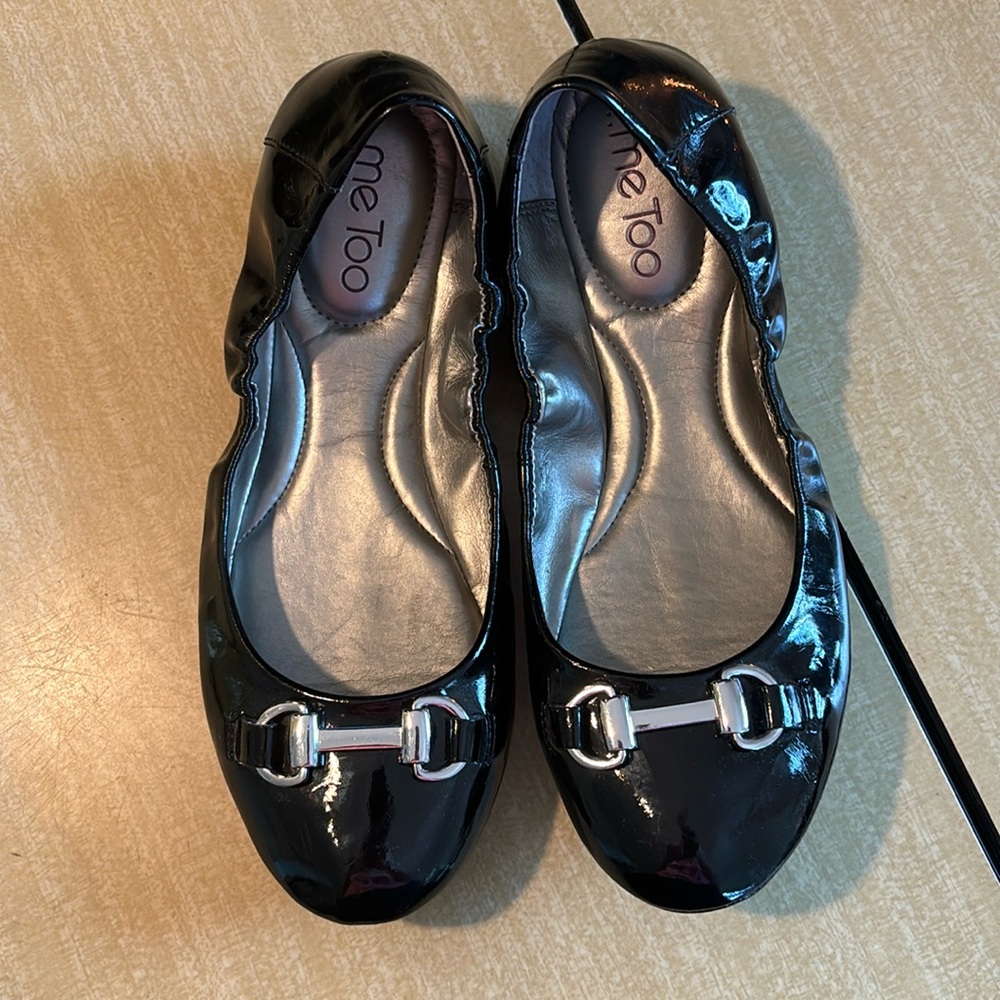 Me Too Aaron Patent Leather Black Ballet Flats with Toe Buckle